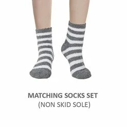 Comfort Spaces Plush To Sherpa Electric Blanket Shoulder And Neck Wrap With Matched Sock Set Ultra Soft And Warm Hypoallergenic Fleece-Reversible Heated Poncho Throw, 50" W X 64" L, Grey -Electric Blankets Sales Store 41c30jt9mlL