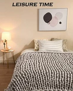 MLMGUO Chunky Velvet Knitted Weighted Blanket, Hand Made Chunky Knit Weighted Throw For Sleep, Stress Or Home Décor,Handmade Weighted Blankets For Sofa, Bed, Couch(Light Grey, 50''x60'' 10 Lbs)