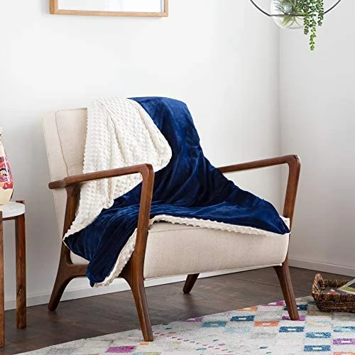 Linenspa 20 Pound Weighted Blanket – All Natural Relief And Sleep Aid - Filled With Premium Glass Beads - Calming And Soothing Hug Gray 6 Linenspa 20 Pound Weighted Blanket – All Natural Relief And Sleep Aid - Filled With Premium Glass Beads - Calming And Soothing Hug Gray - Image 4