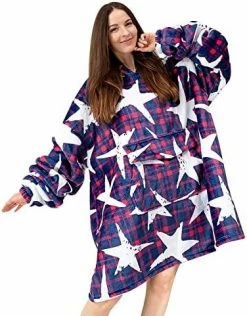 Mewkou Glow In The Dark Wearable Blanket Hoodie For Adult Women Men,Oversized Sherpa Sweatshirt Wearable Blanket With Giant Pocket,Super Warm Soft Flannel Hooded Blanket,Luminous Moon And Stars -Electric Blankets Sales Store 519RCbJ2PsL. AC