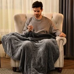 [New Lanuch] Bearhug King Size 100" X 90" Electric Heated Throw Blanket, Dual Controllers, 5 Year Warranty, Velvet/Sherpa, 10 Heating Levels & 1-12H Auto Off, Over-Heat Protect, ETL, Machine Washable Snow Gray Honeycomb -Electric Blankets Sales Store 51S8CkjJJJL. AC