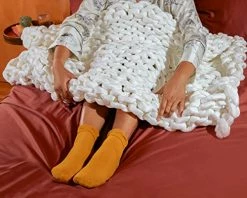 Gravity Blanket Weighted Chunky Knit Blanket, Chunky Hand Knitted Blanket, 9 Lbs Olive 42" X 65", The Original Weighted Blanket For Sleep, Bamboo Fleece Made Breathable Cozy Warm Throw Blanket 9 Gravity Blanket Weighted Chunky Knit Blanket, Chunky Hand Knitted Blanket, 9 Lbs Olive 42" X 65", The Original Weighted Blanket For Sleep, Bamboo Fleece Made Breathable Cozy Warm Throw Blanket -Electric Blankets Sales Store 51e3cF1kOSL