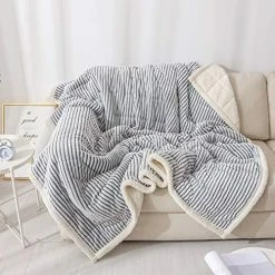 Bood Sherpa King Size Weighted Blanket 20 Lbs For Adult, Plush Fleece Minky 20 Lb Weighted Blankets, 80x87 Weighted Blanket Queen For Queen/King Size Bed With Strip, Soft Fuzzy Weighted Throw Blanket Grey-white -Electric Blankets Sales Store 51eaaNpMplL